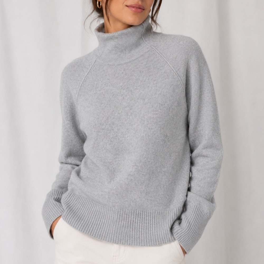 Theory Karinella O 100% Cashmere Turtleneck Sweater Light Grey Heather M